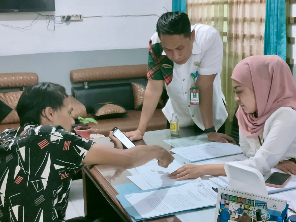 KOORDINASI PROGRESS PEMBANGUNAN GEDUNG BARU KELURAHAN