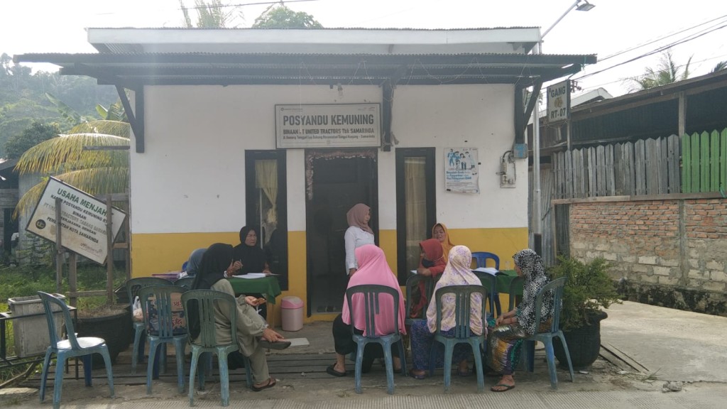 Kegiatan Posyandu di Kelurahan Loa Bakung