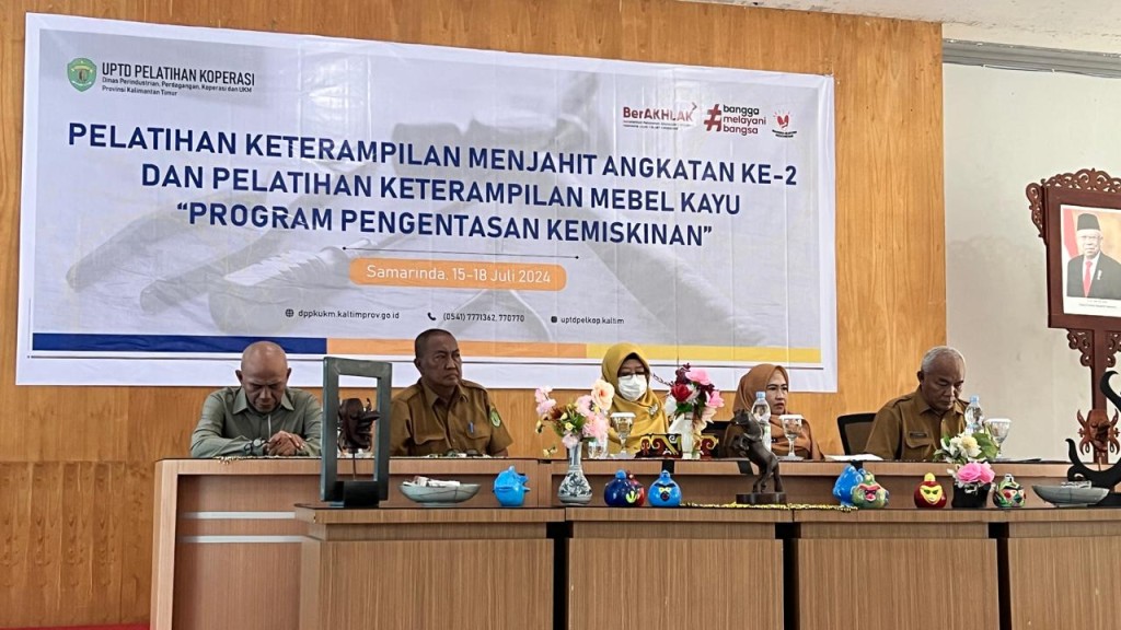 Pembukaan Pelatihan Ketermpilan Program Pengentasan Kemiskinan
