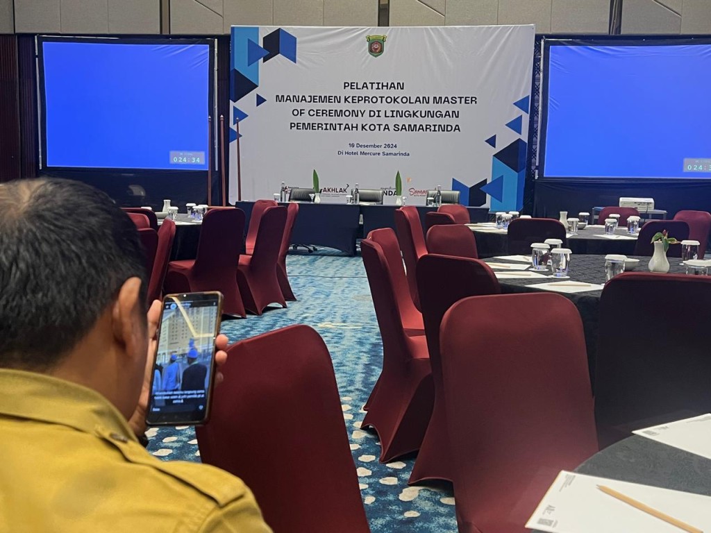 Pelatihan Keprotokolan MC di Lingkungan Pemkot Samarinda