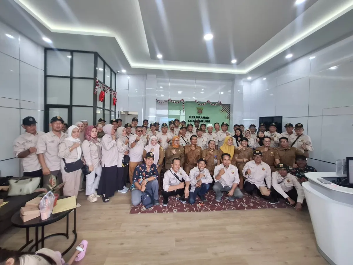 RAPAT KOORDINASI SELURUH RT KELUARAHAN LOA BAKUNG 