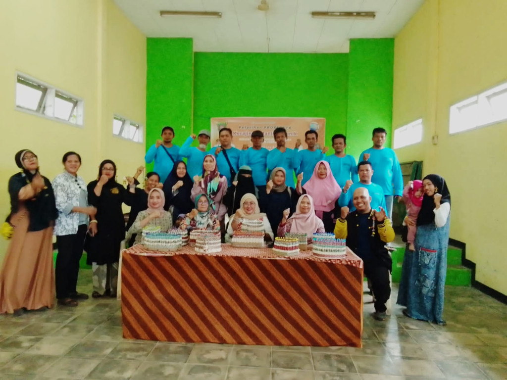 PELATIHAN MANIK POKMAS BERSAMA