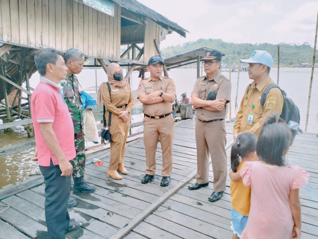 PENINJAUAN BPBD KOTA SAMARINDA KE LOA KUMBAR RT 19 KELURAHAN LOA BUAH