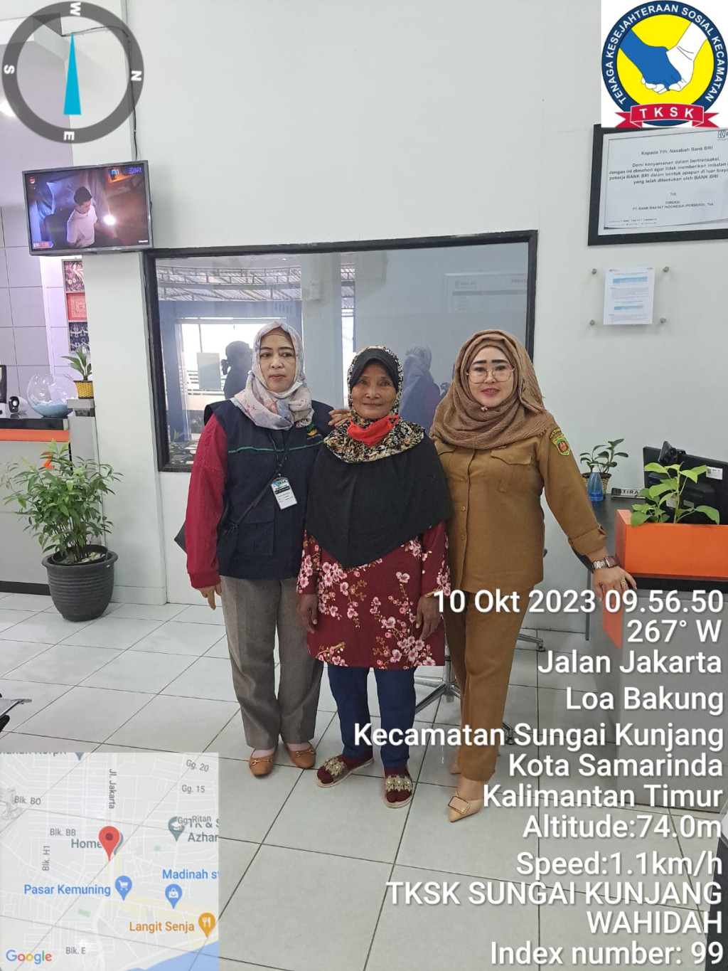 MENDAMPINGI WARGA UNTUK PENCAIRAN BPNT YANG TERLAMBAT