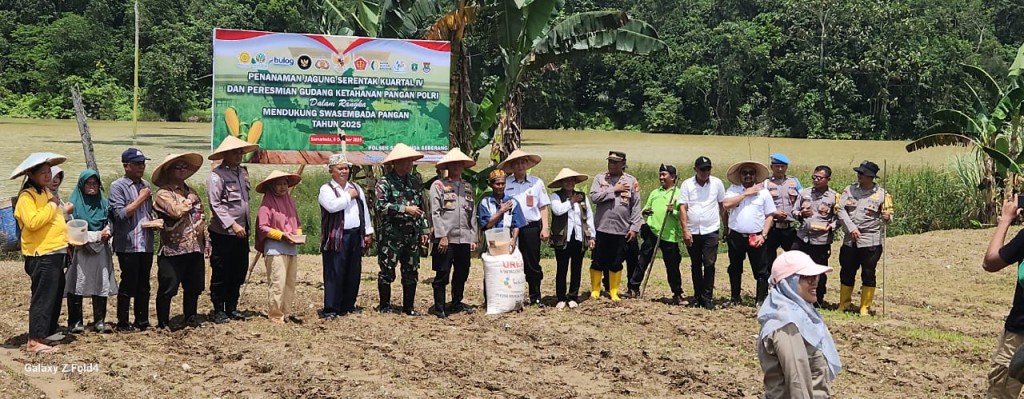 Perangkat Daerah Kota Samarinda Ikuti Tanam Jagung Serentak Kuartal IV Tahun 2025