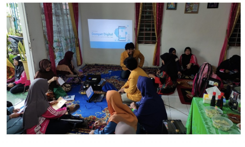 Penyuluhan Penggunaan Dompet Digital dalam Upaya Meningkatkan Kemudahan Transaksi di Kekurahan Lok Bahu Kecamatan Sungai Kunjang
