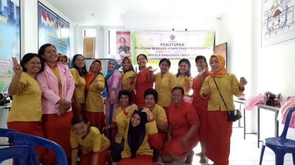 Pelatihan Menjahit