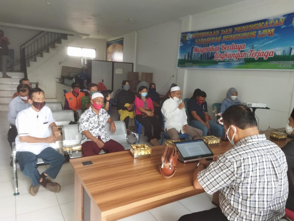 [LATE POST]Sosialisasi Pembinaan dan Peningkatan Kapasitas Pengurus LPM Masyarakat Berdaya Lingkungan Terjaga di Kelurahan Mangkupalas