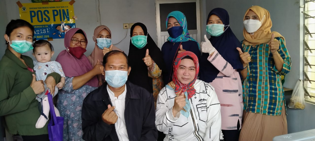 Kunjungan dan Monitoring Kegiatan Penimbangan, Pengukuran Tinggi Badan dan Berat Badan Bayi dan Balita di Posyandu Lumba-Lumba B di lingkungan RT.03 dan RT.04 Kelurahan Mangkupalas