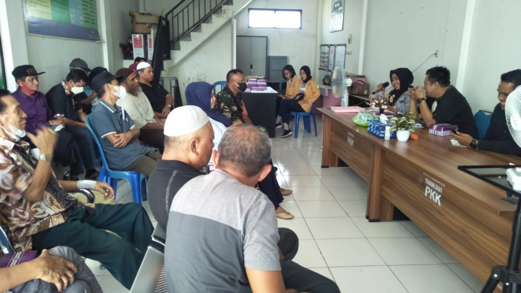 Rapat Persiapan Pencairan Anggaran Program Pembangunan dan Pemberdayaan Masyarakat Kelurahan Mangkupalas