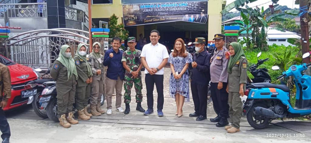 Monitoring keamanan dan ketentraman lingkungan dalam rangka peringatan Perayaan Natal di lingkungan Kelurahan Mangkupalas