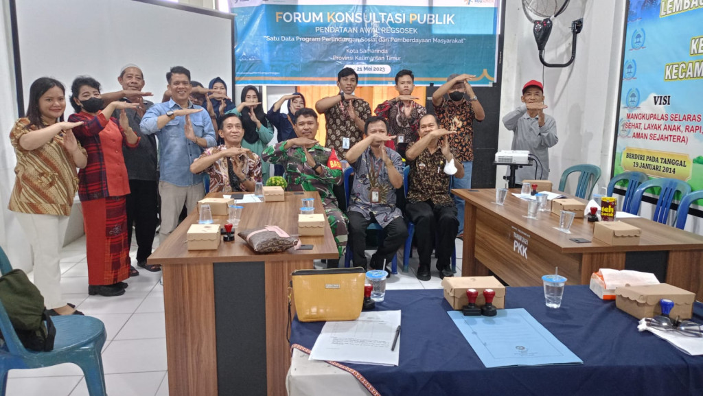 Kelurahan Mangkupalas bersama BPS Kota Samarinda Melaksanakan Kegiatan Forum Konsultasi Publik