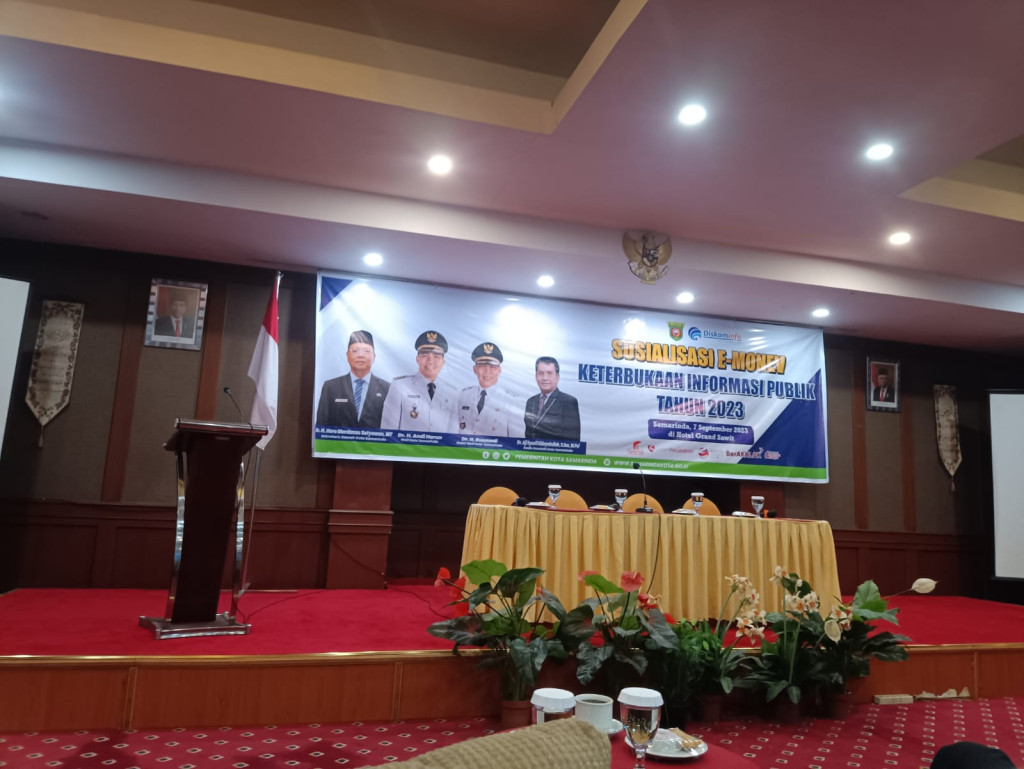 Giat sosialisasi E-MONEV keterbukaan Informasi publik tahun 2023 di Hotel Grand Sawit