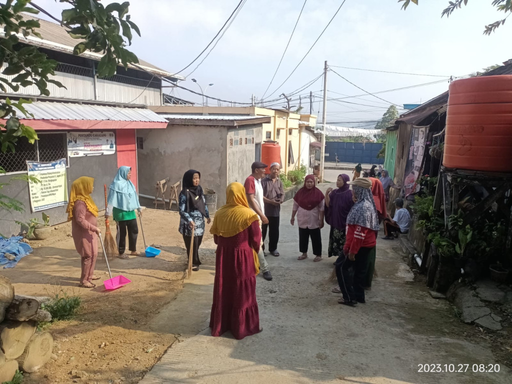 Giat Gotong royong RT 17