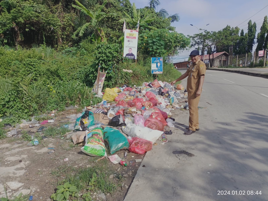 Monitoring Tumpukan Sampah di Jalan Ampera