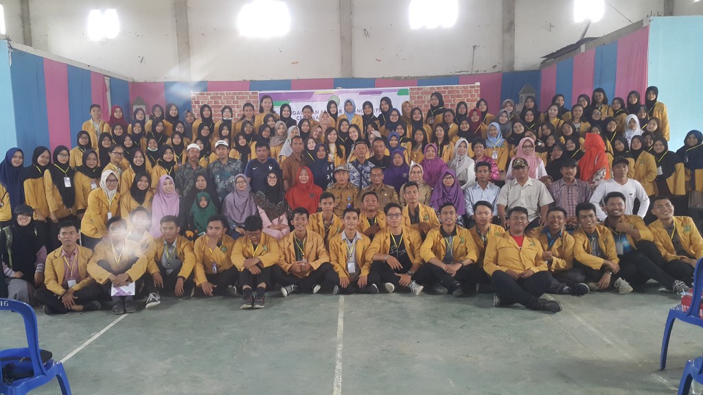 Penerimaan mahasiswa KKN Unmul di kelurahan bukuan