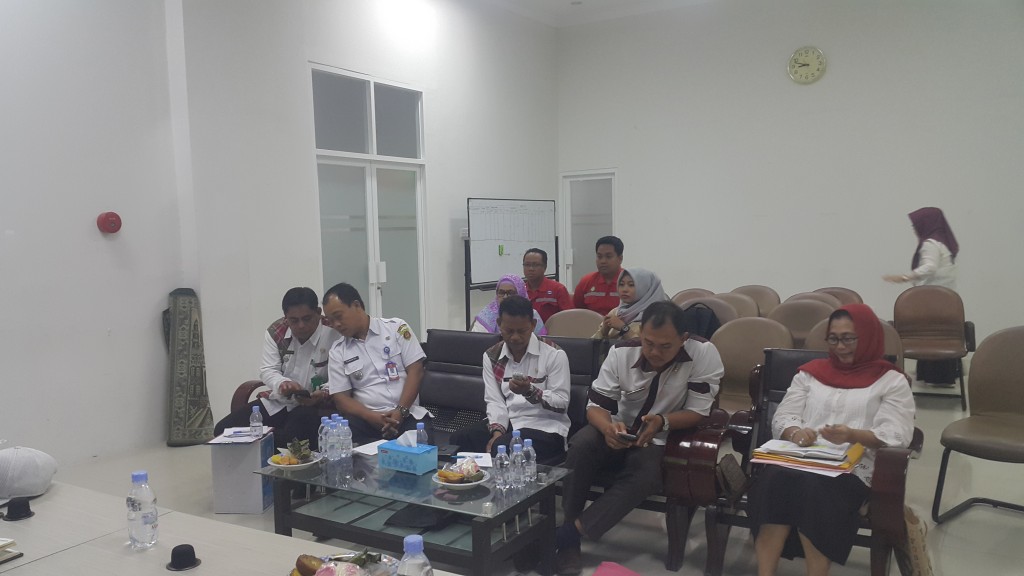 Rapat percepatan penyelesaian jalan tol Balsam