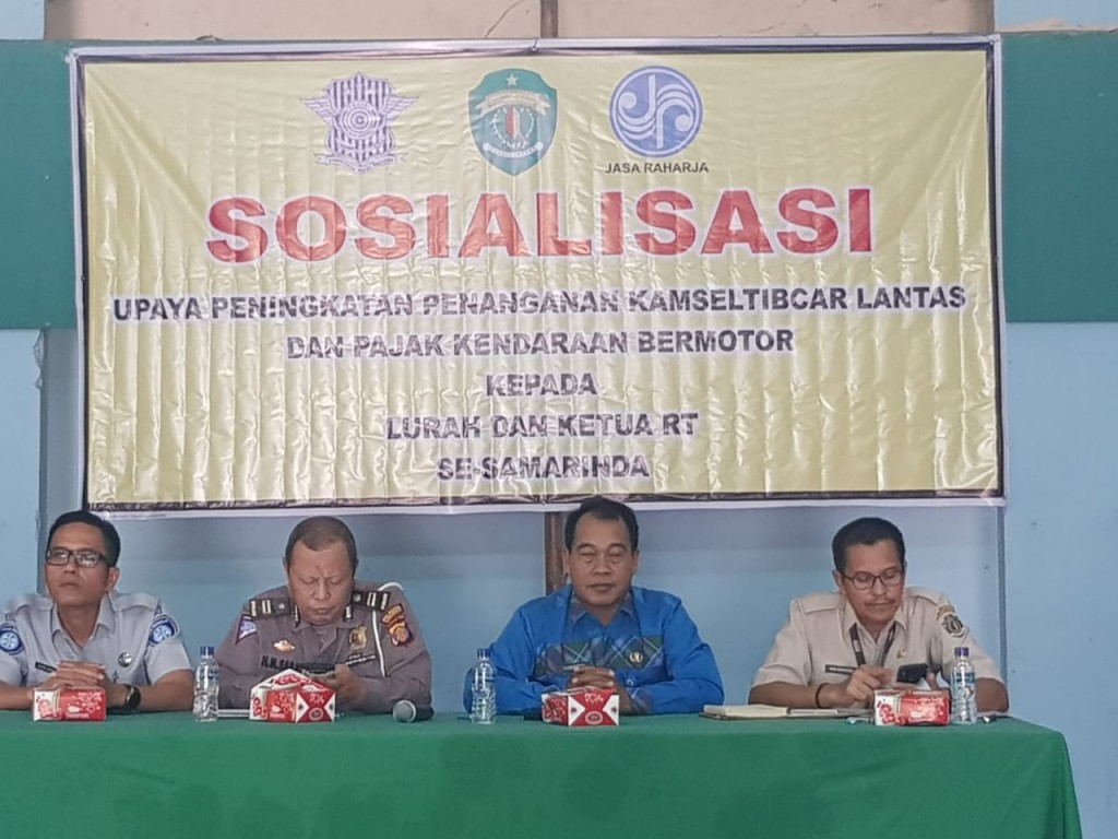 Sosialisasi Upaya Peningkatan Penanganan KAMSELTIBCAR Lantas dan Pajak Kendaraan Bermotor Kepada Lurah dan Ketua RT Se-Samarinda