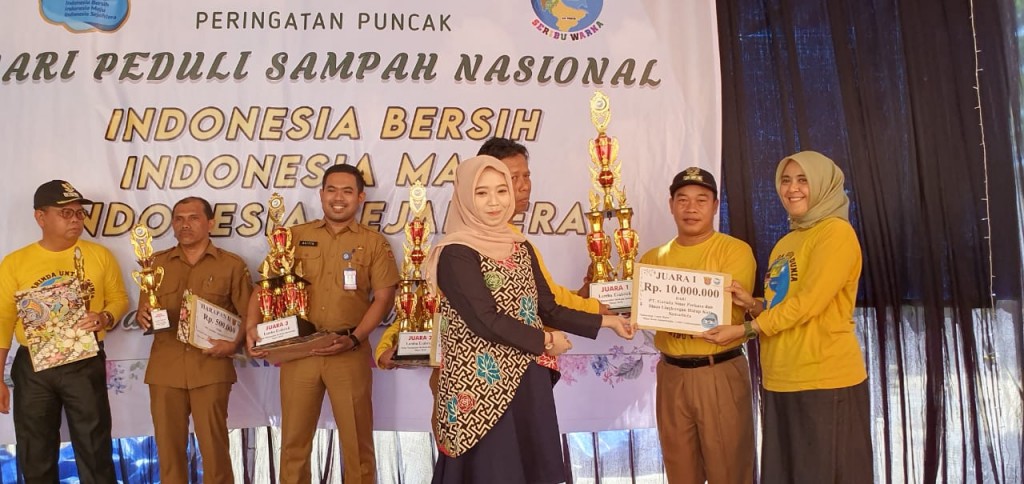 Juara 1 Lomba Ecobrik antar Kecamatan Se- Kota Samarinda