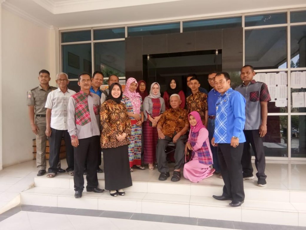 Kunjungan anggota DPR RI Prof. Dr. H. Awang Faroek Ishak