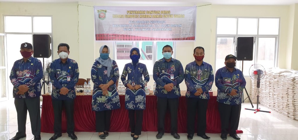 Penyerahan Bantuan Beras Secara Simbolis Korban Banjir