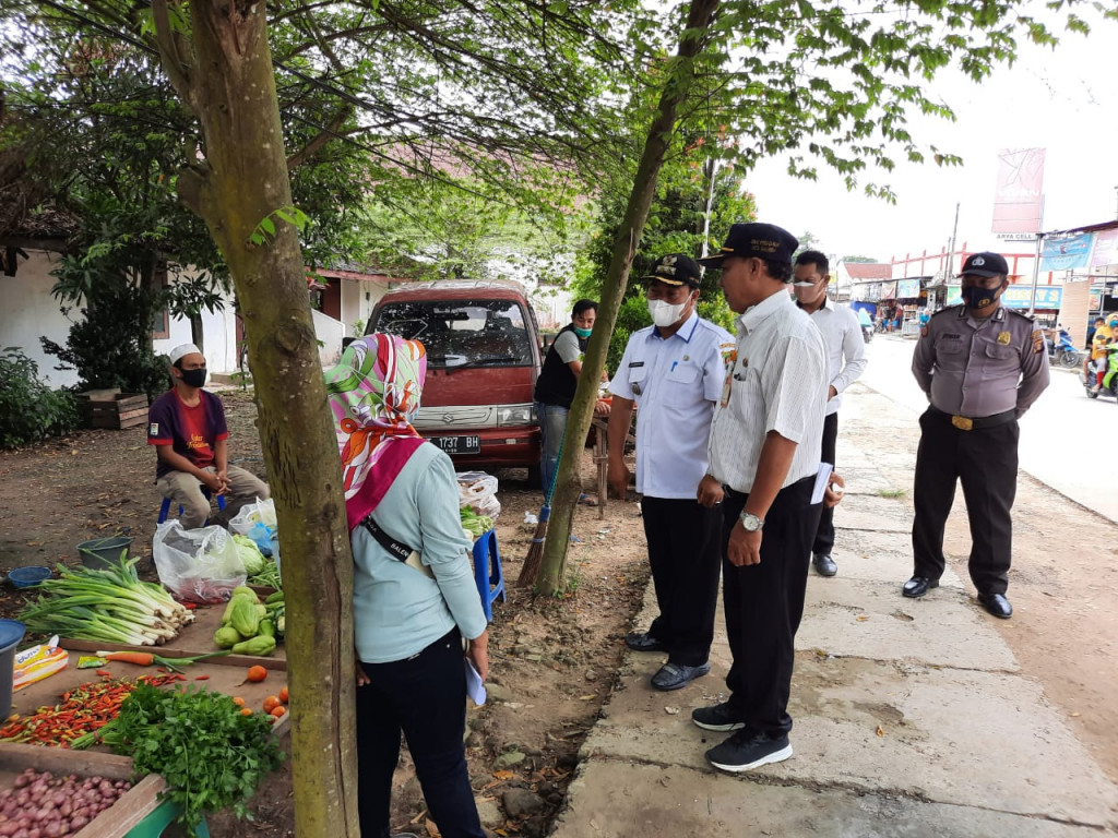 Rabu, 31 Maret 2021 Apel dan Penataan PKL Pasar Palaran