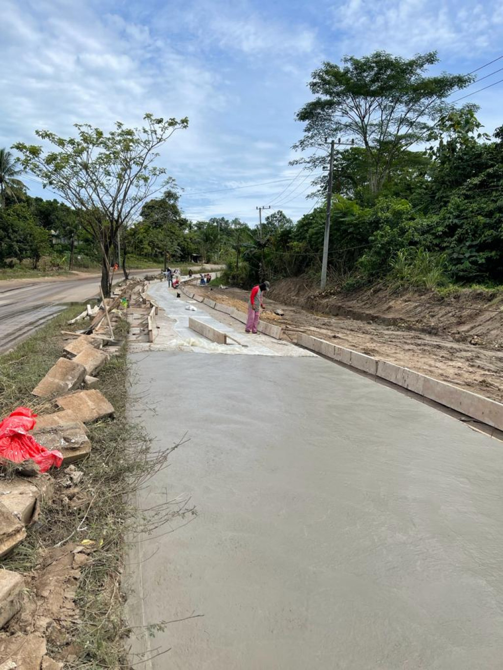 Monitoring Pengerjaan Pengecoran Jalan Ampera (Gelinggang) Kecamatan Palaran