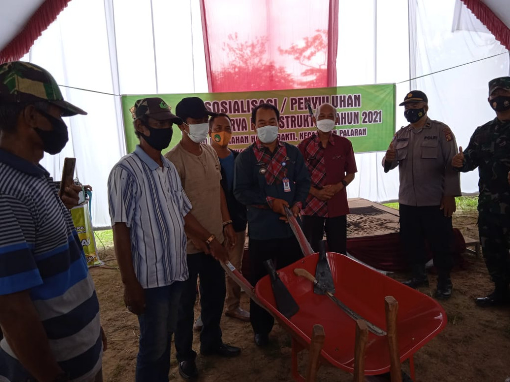 Pembukaan Sosialisasi dan Penyuluhan Pembangunan Infrastruktur Padat Karya