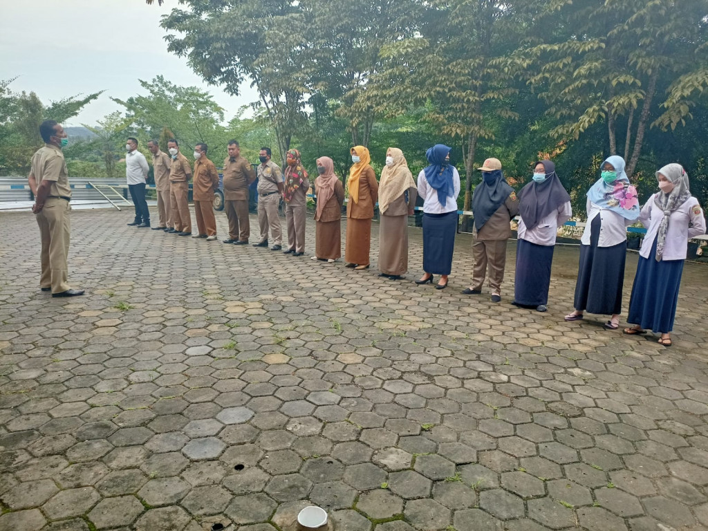 Pelaksanaan Apel Pagi di Kantor Kecamatan Palaran