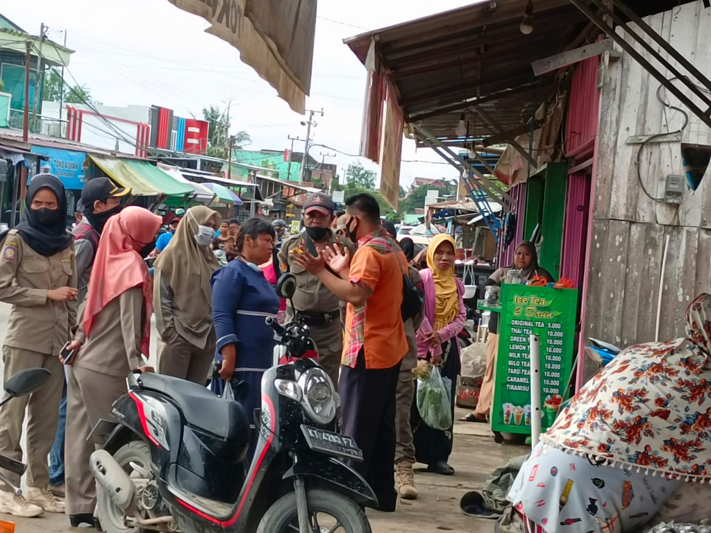 Giat Pembinaan PKL di Kelurahan Rawa Makmur Kecamatan Palaran