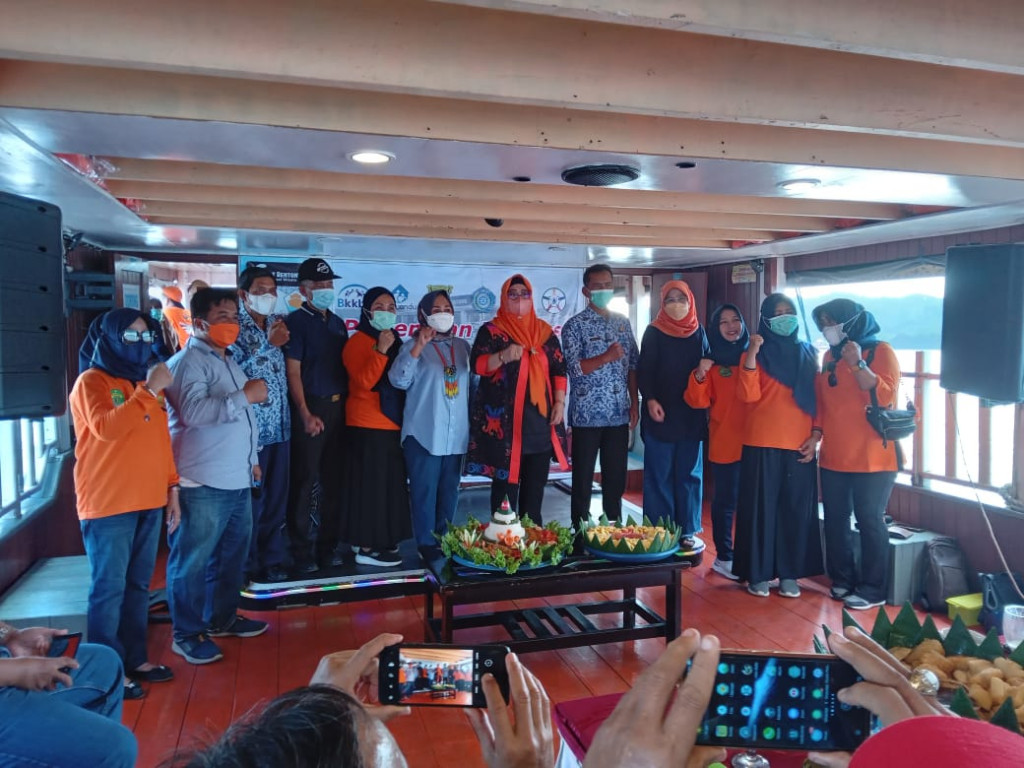 Pertemuan Evaluasi, Syukuran, dan Penyerahan Penghargaan Pertemuan Lomba UKBM Pokja 4 TP PKK Kota Samarinda