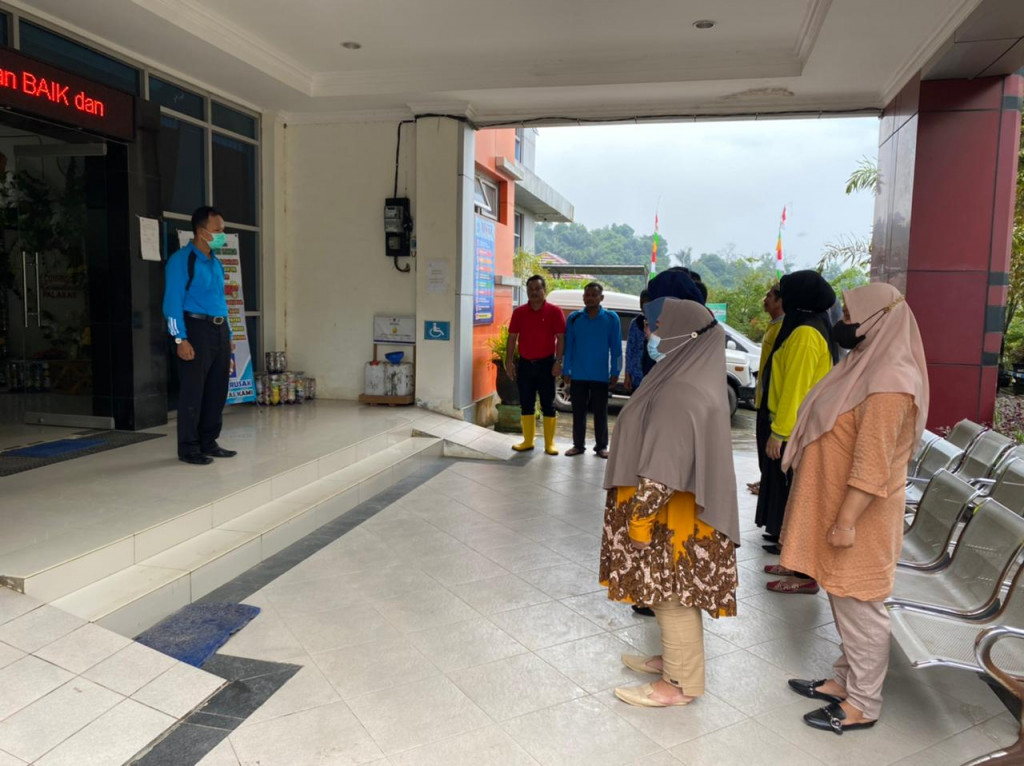 Apel Jumat Pagi dan Gotong Royong Kantor Kecamatan Palaran