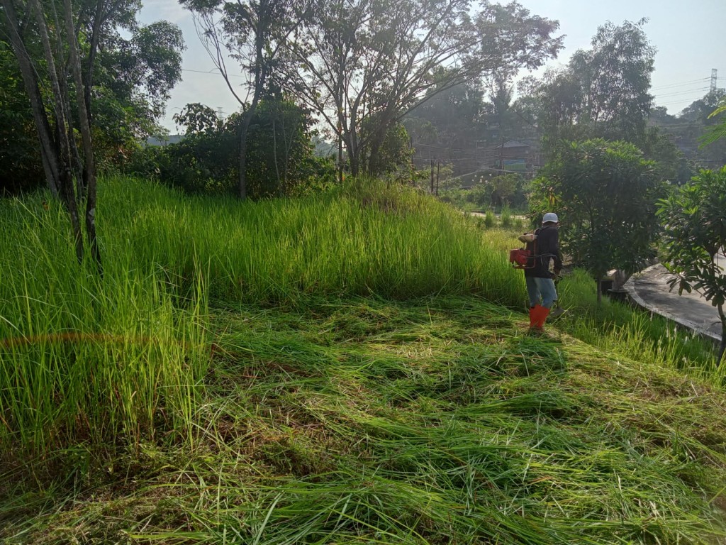 Giat kerja bakti Kamis,18April 2024 di lingkungan Kecamatan Palaran