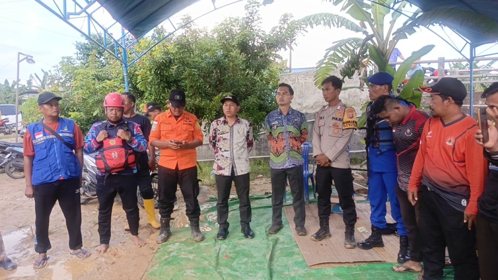 Posko Dapur Umum untuk suport Tim Basarnas