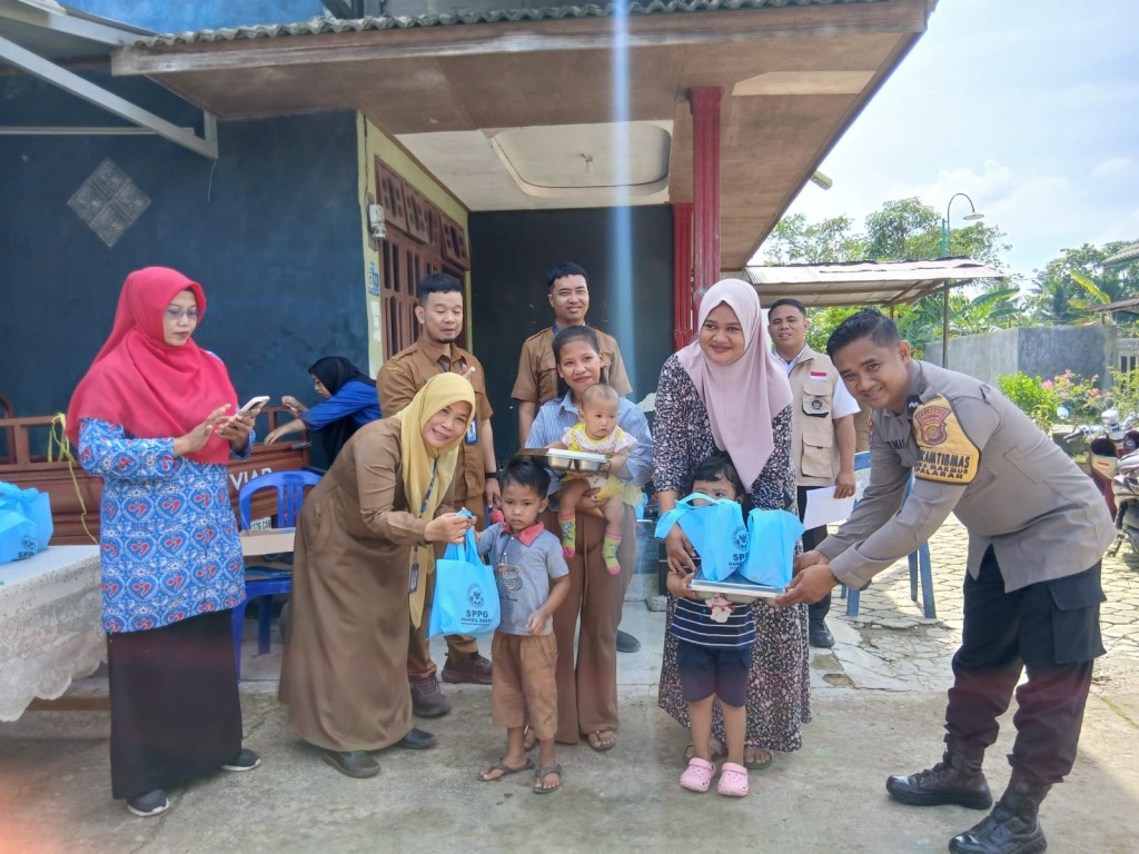Launching MBG pada Sasaran Ibu Hamil dan Balita di Posyandu Kelurahan Rawa Makmur