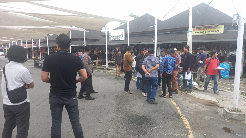 PCM Pekerjaan Revitalisasi Citra Niaga Kelurahan Pelabuhan