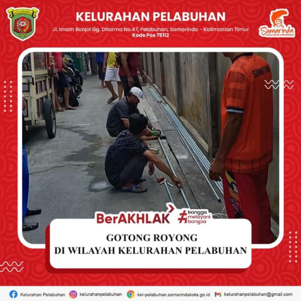 Giat Gotong Royong Warga RT. 10, RT 12 dan RT 13 Kelurahan Pelabuhan.