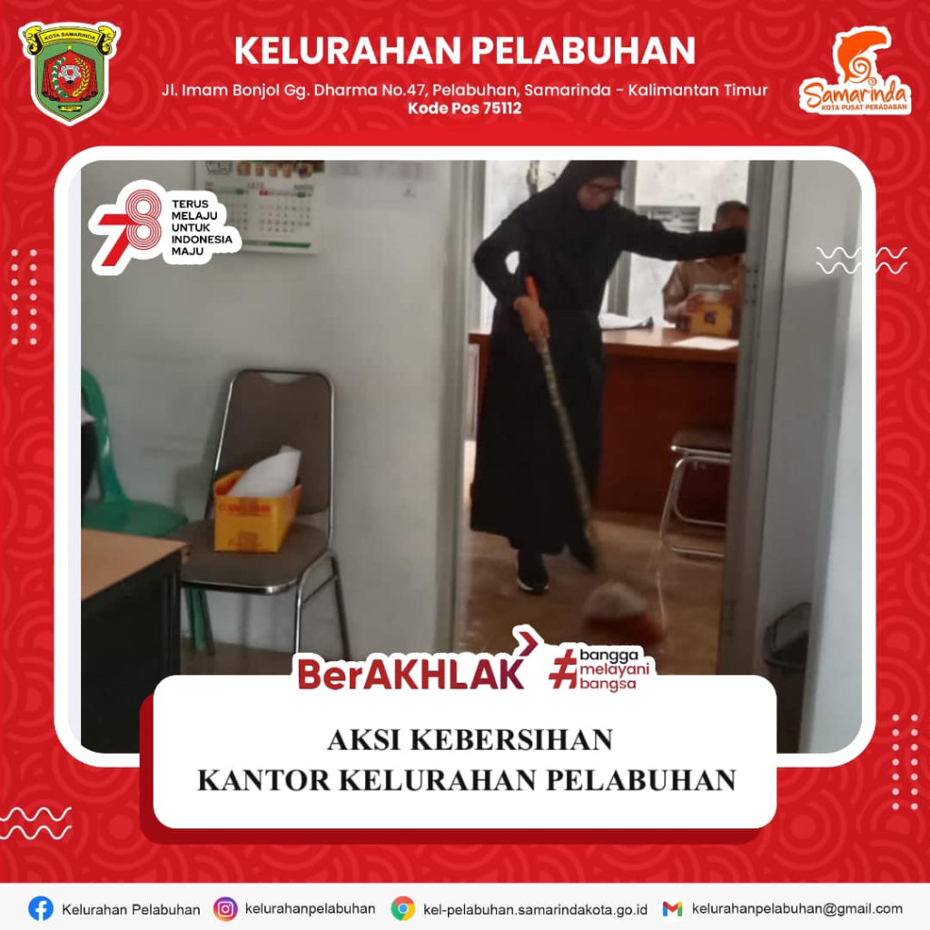 Aksi kebersihan Kantor Kelurahan Pelabuhan.