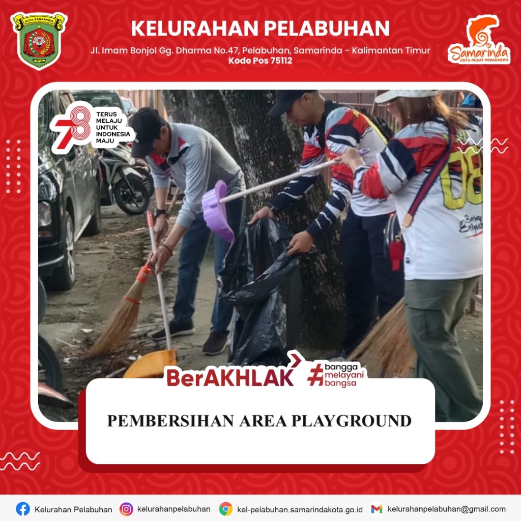 pembersihan area playground Jl. Abdul Muthalib