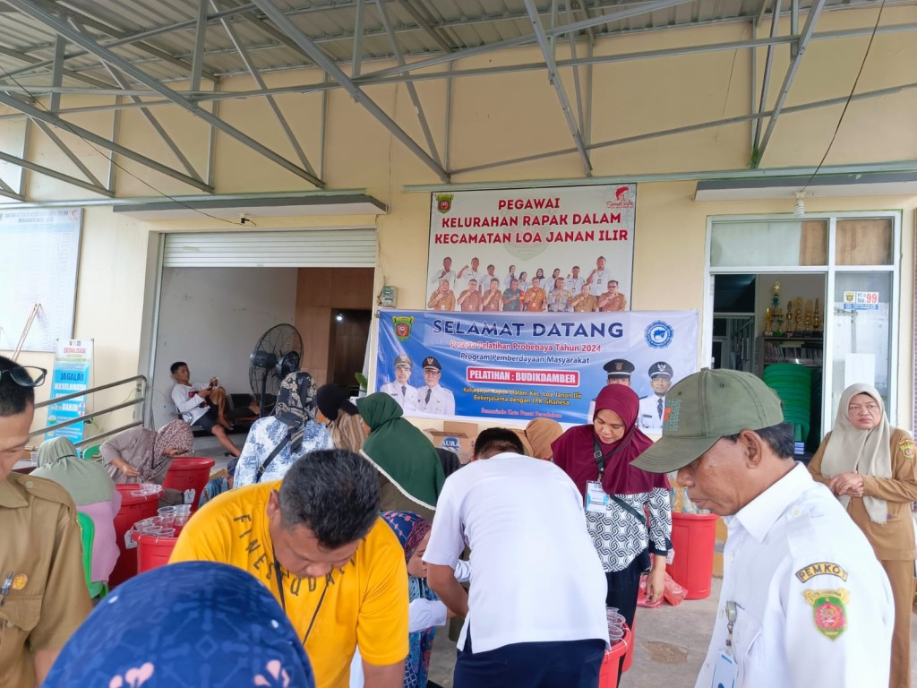 Pelatihan : BUDIKDAMBER Program PROBEBAYA di Kelurahan Rapak Dalam