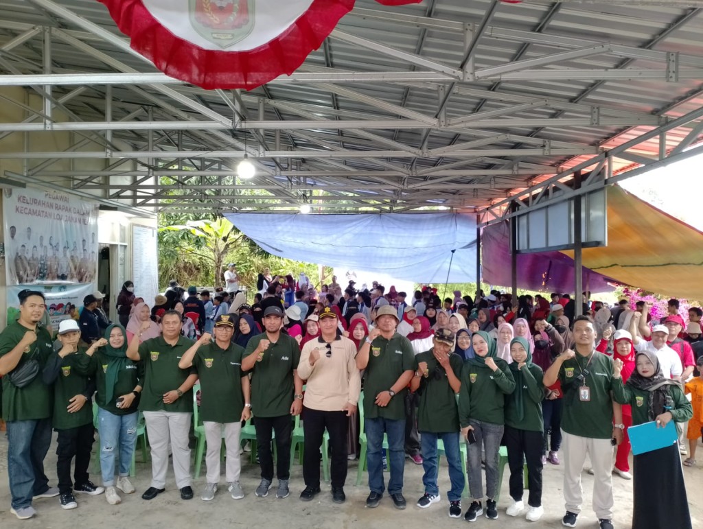 Jalan Santai di Kelurahan Rapak Dalam Memperingati Hari Kemerdekaan Indonesia pada 30 Agustus 2024