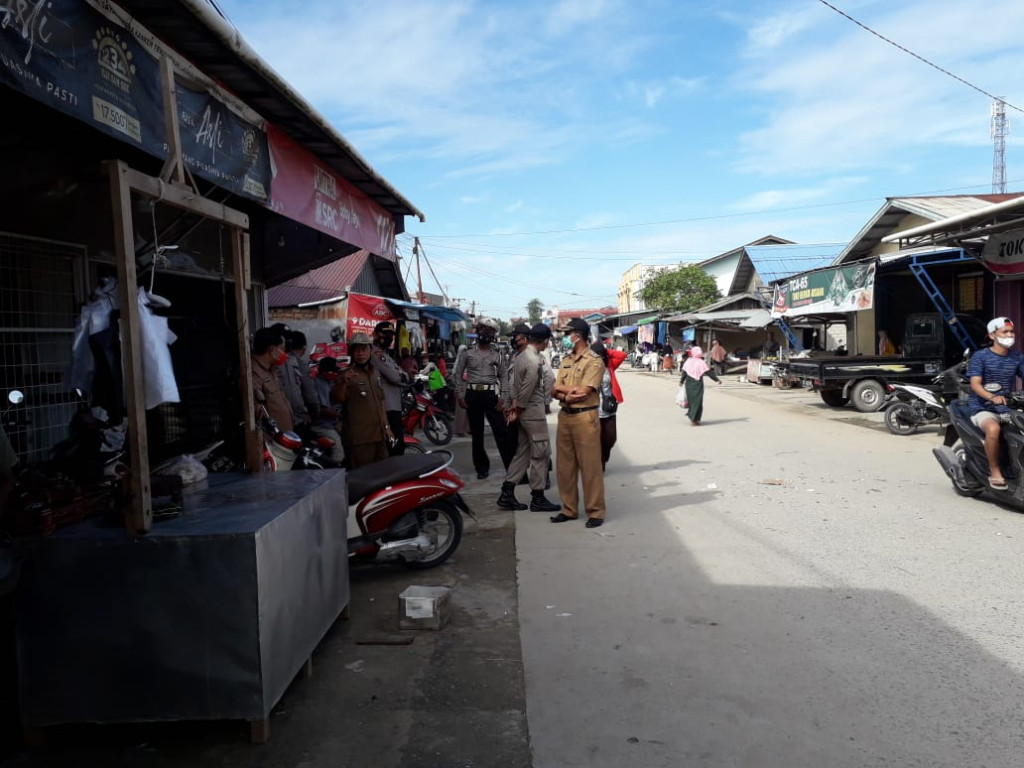Penertiban Pedagang dan Parkir