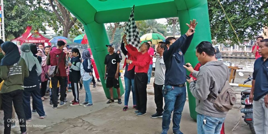 Kegiatan Jalan Santai dan Pelayanan Kesehatan di Kecamatan Samarinda Ilir