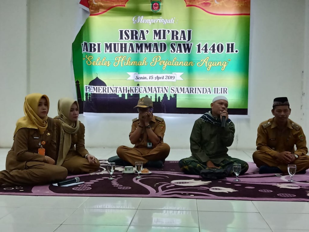 Kegiatan Isra Mi'raj di Lingkungan Kecamatan Samarinda Ilir