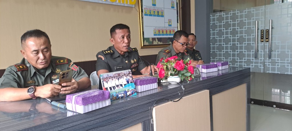 Camat Samarinda Ilir Mengikuti  Rapat Koordinasi Persiapan Bersih-Bersih Sampah Pasar Segiri dan SKM