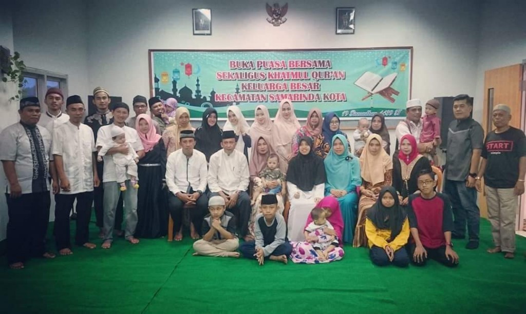 Buka Puasa bersama di Kantor Camat Samarinda Kota