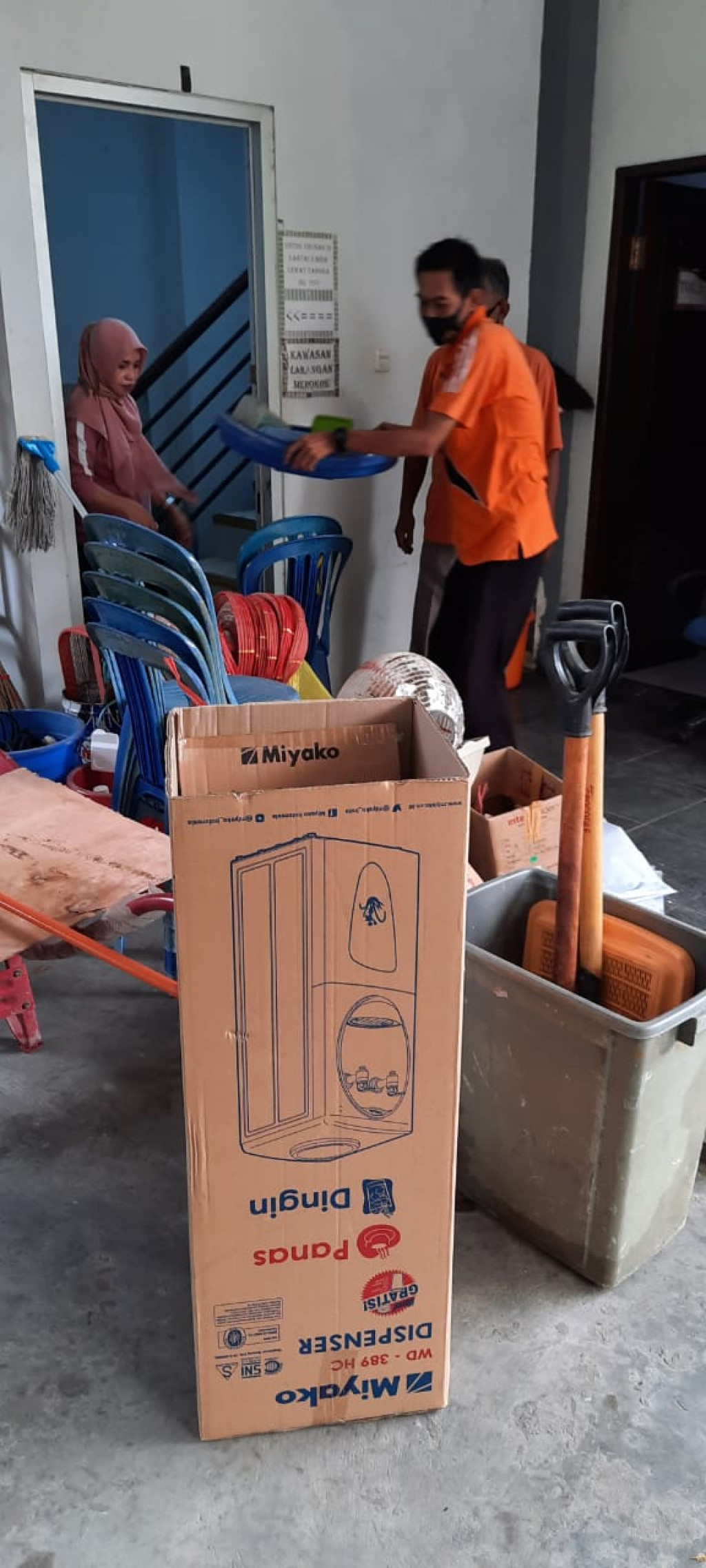 Jumat Bersih - Di Gudang Kecamatan Samarinda Kota