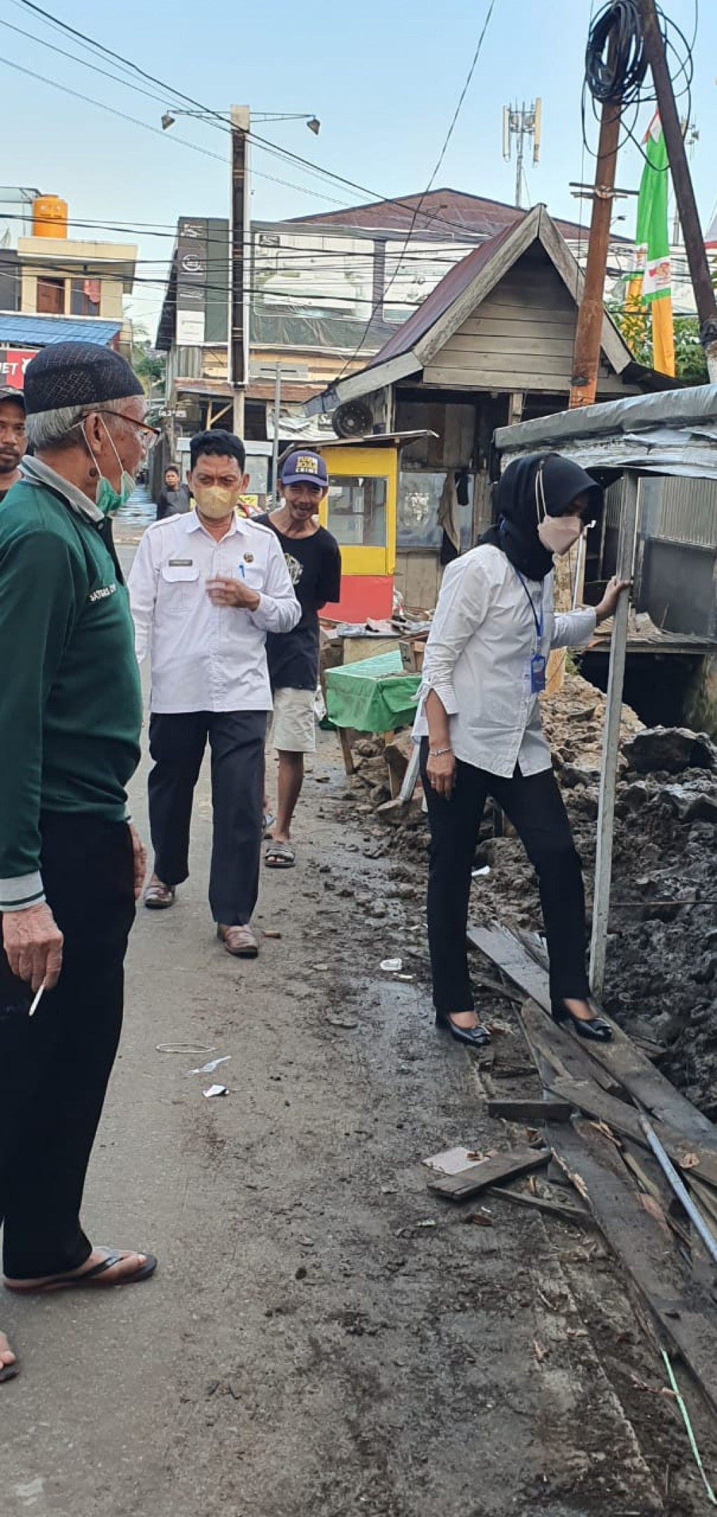 Pembongkaran PKL diatas Trotoar