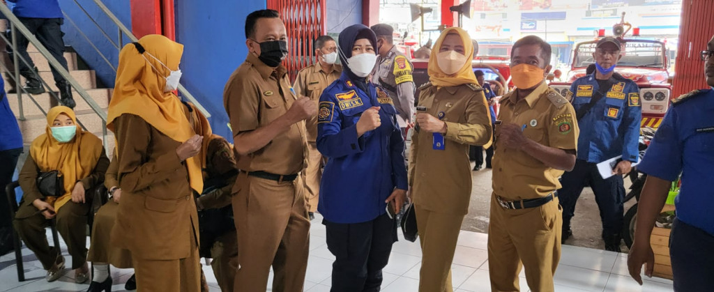 Monitoring vaksin booster sebanyak 250 tenaga Damkar Kota Samarinda