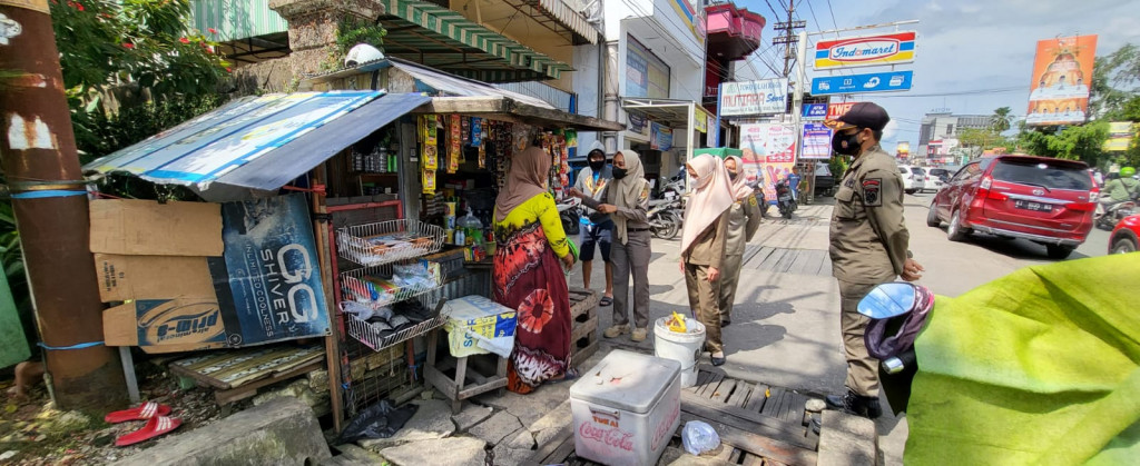 Penertiban PKL diwilayah Kecamatan Samarinda Kota yang melanggar Perda